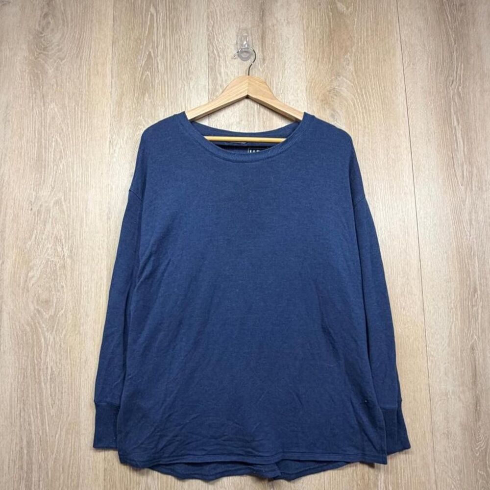 Llbean Men's Navy and Blue Shirt